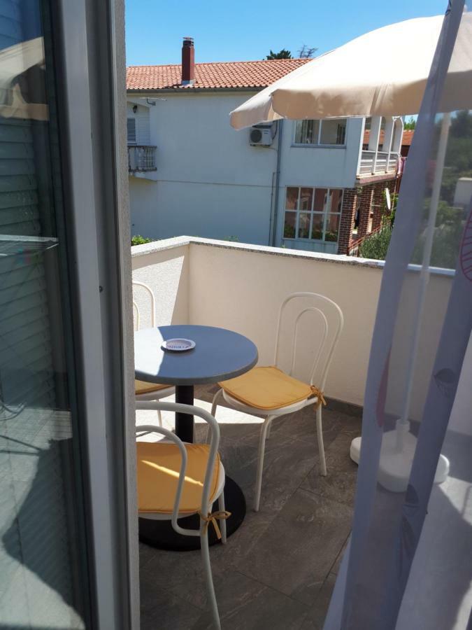 Apartmani Korina Starigrad Paklenica Εξωτερικό φωτογραφία