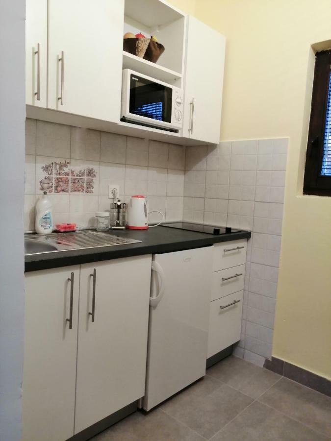 Apartmani Korina Starigrad Paklenica Εξωτερικό φωτογραφία