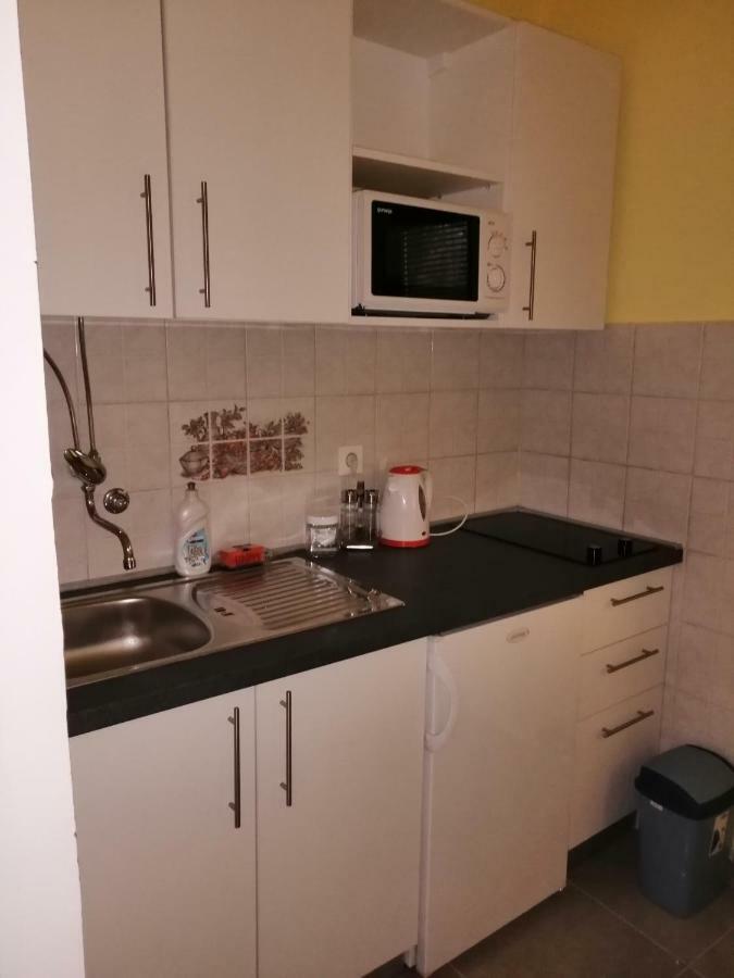 Apartmani Korina Starigrad Paklenica Εξωτερικό φωτογραφία