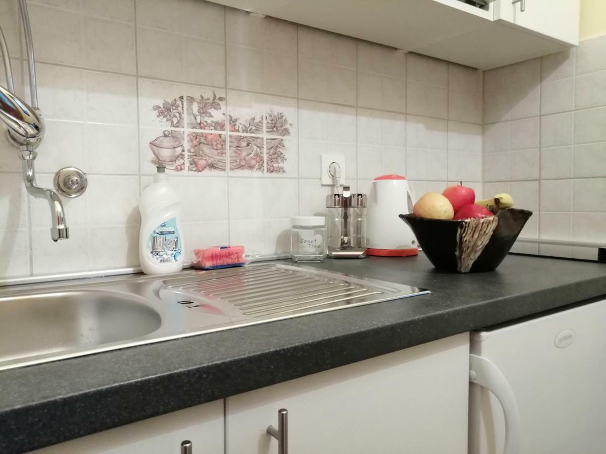 Apartmani Korina Starigrad Paklenica Εξωτερικό φωτογραφία